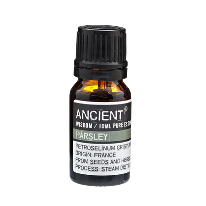 Zelyth Parsley Essential Oil in a 10ml bottle – compact and eco-friendly for refreshing your daily rituals wherever you are